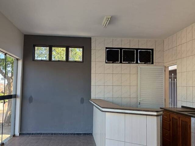 #340 - Casa para Venda em Brotas - SP - 2