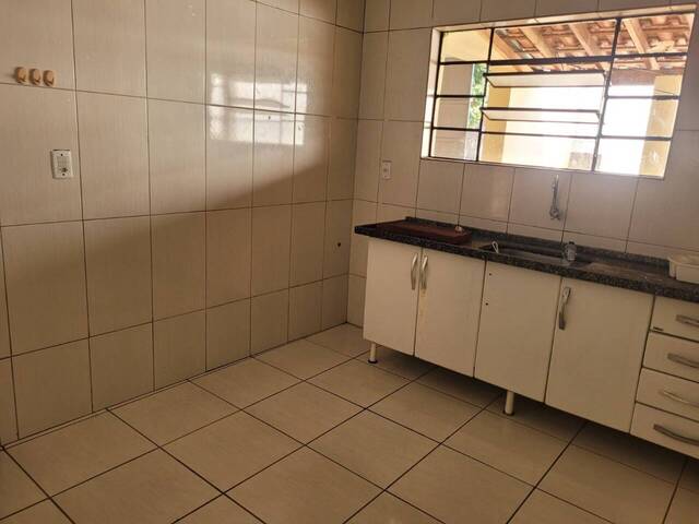 #370 - Casa para Locação em Brotas - SP - 3