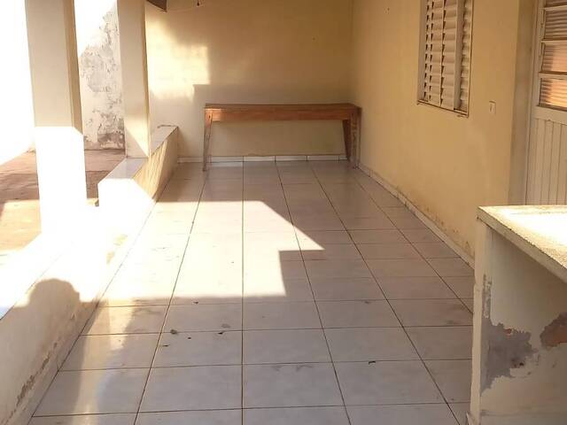 #379 - Casa para Venda em Brotas - SP - 1