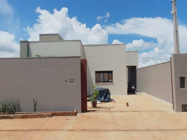 #384 - Casa para Venda em Brotas - SP - 1