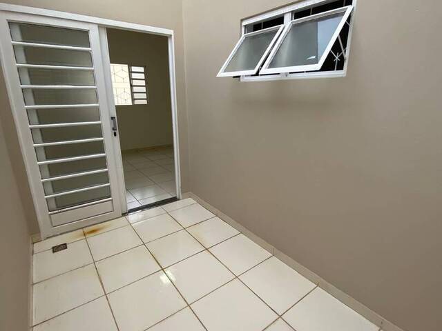 #388 - Casa para Locação em Brotas - SP - 3