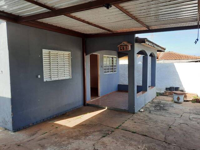#397 - Casa para Venda em Brotas - SP