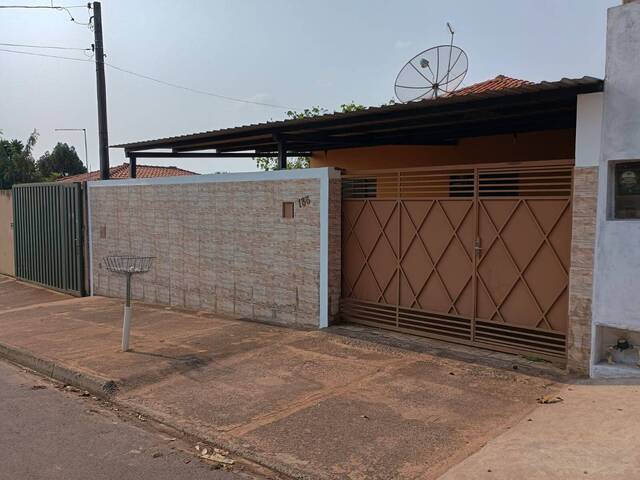 #401 - Casa para Locação em Brotas - SP - 1
