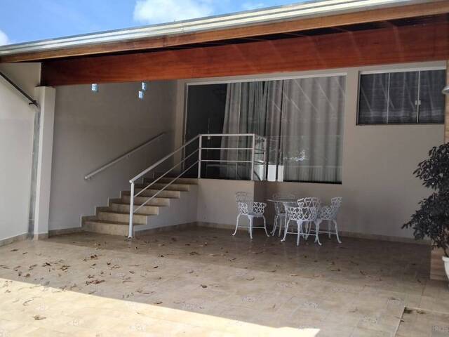 #421 - Casa para Venda em Brotas - SP - 3
