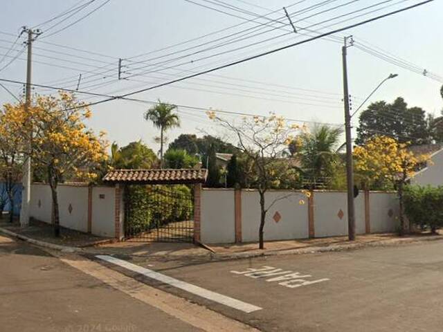 #427 - Casa para Venda em Brotas - SP - 1