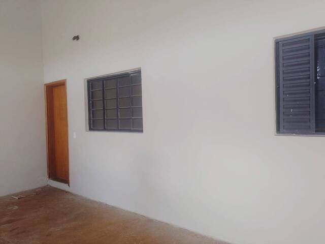 #431 - Casa para Venda em Brotas - SP - 3