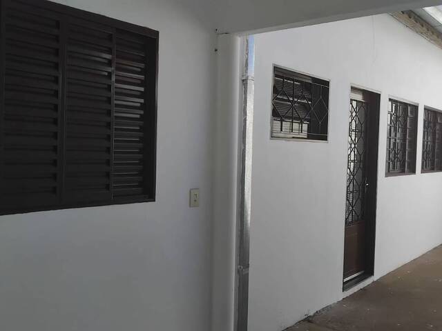 #442 - Casa para Locação em Brotas - SP - 1